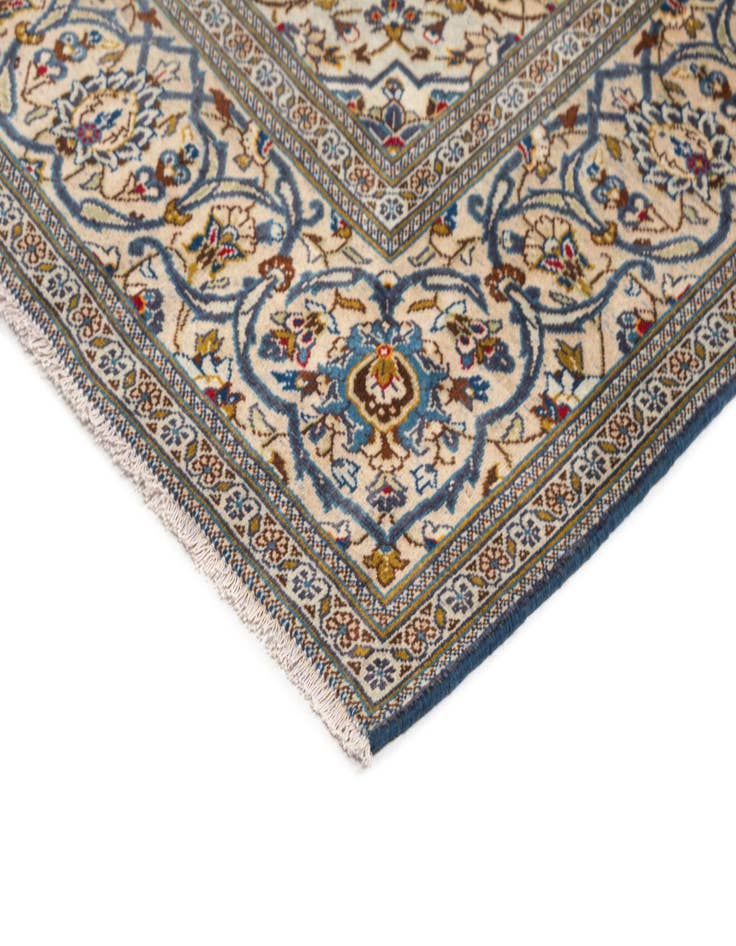 Detail image of  6' 3 x 9' 6 Kashan Wool Rug