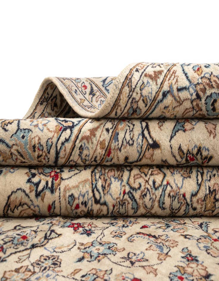 Detail image of  6' 5 x 10' 2 Kashan Wool Rug