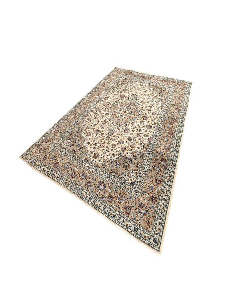 Detail image of  8' x 11' 3 Kashan Rug