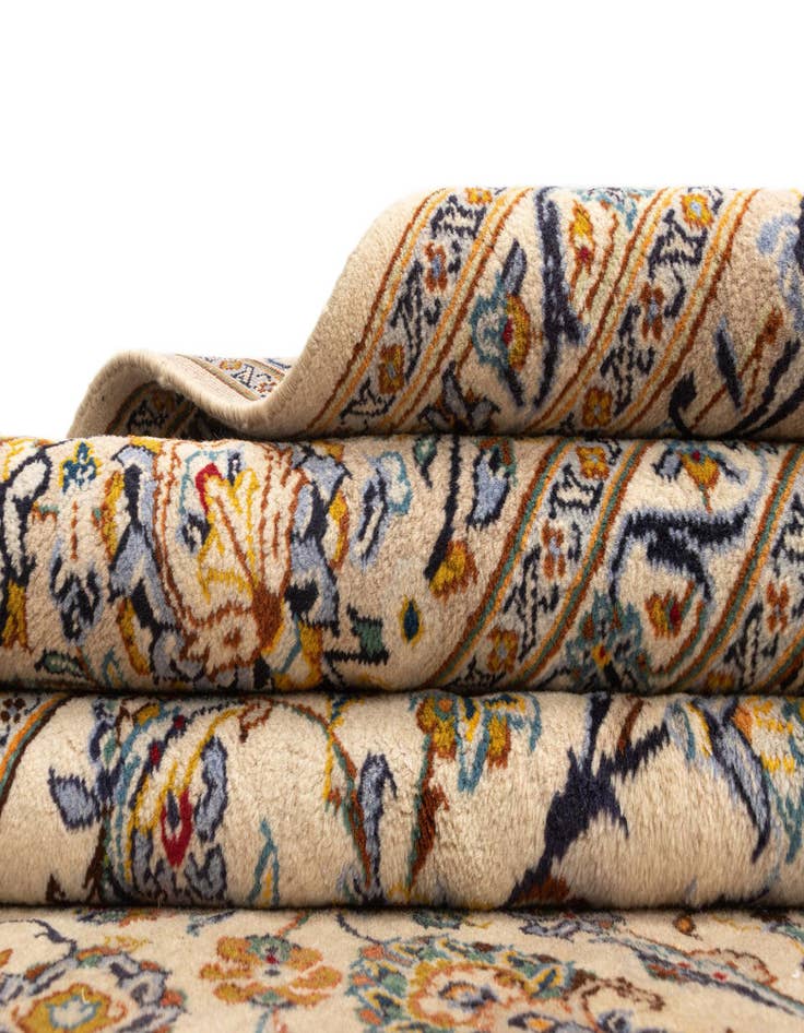 Detail image of  9' 10 x 13' 10 Kashan Wool Rug