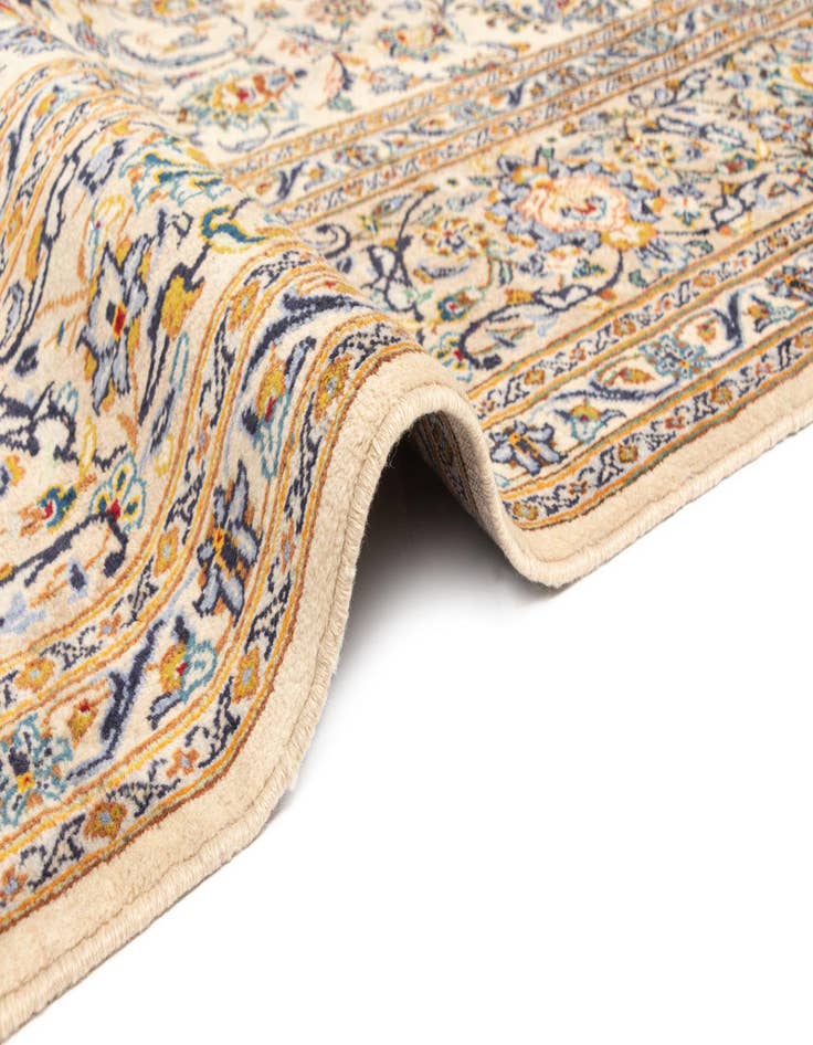 Detail image of  9' 10 x 13' 10 Kashan Wool Rug