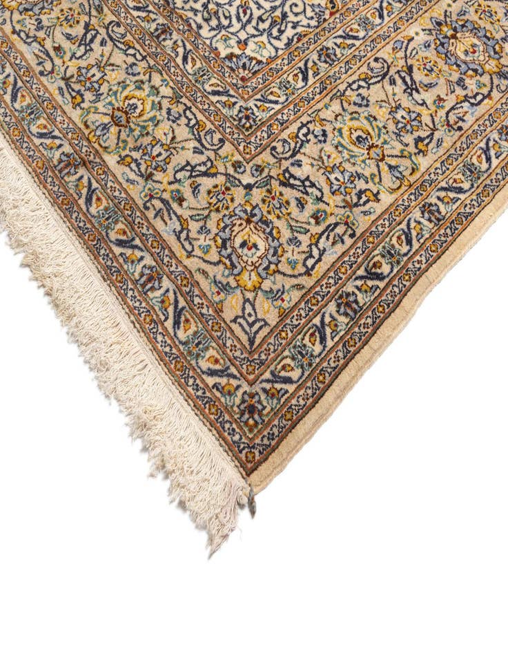 Detail image of  9' 10 x 13' 10 Kashan Wool Rug