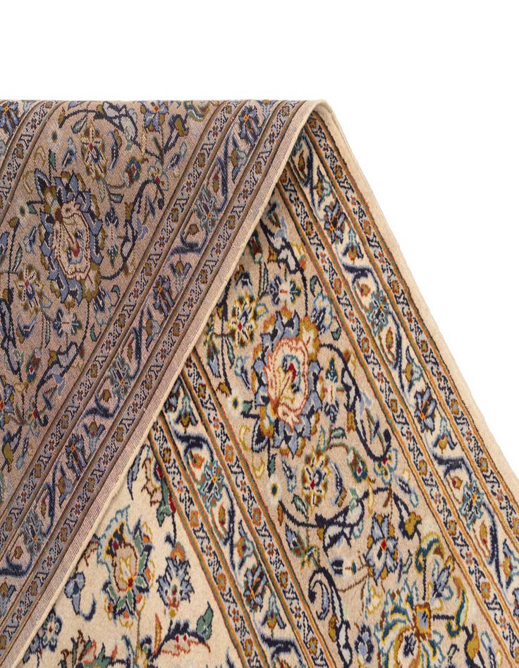 Detail image of  9' 10 x 13' 10 Kashan Wool Rug