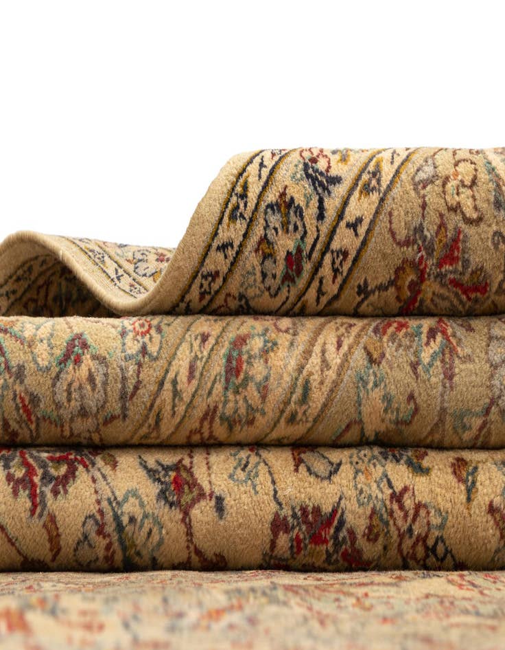 Detail image of  9' 5 x 12' 6 Kashan Wool Rug