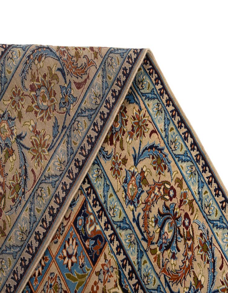 Detail image of  8' 11 x 13' 5 Kashan Wool Rug