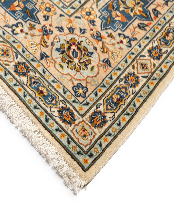 Detail image of  9' 5 x 13' 7 Kashan Wool Rug