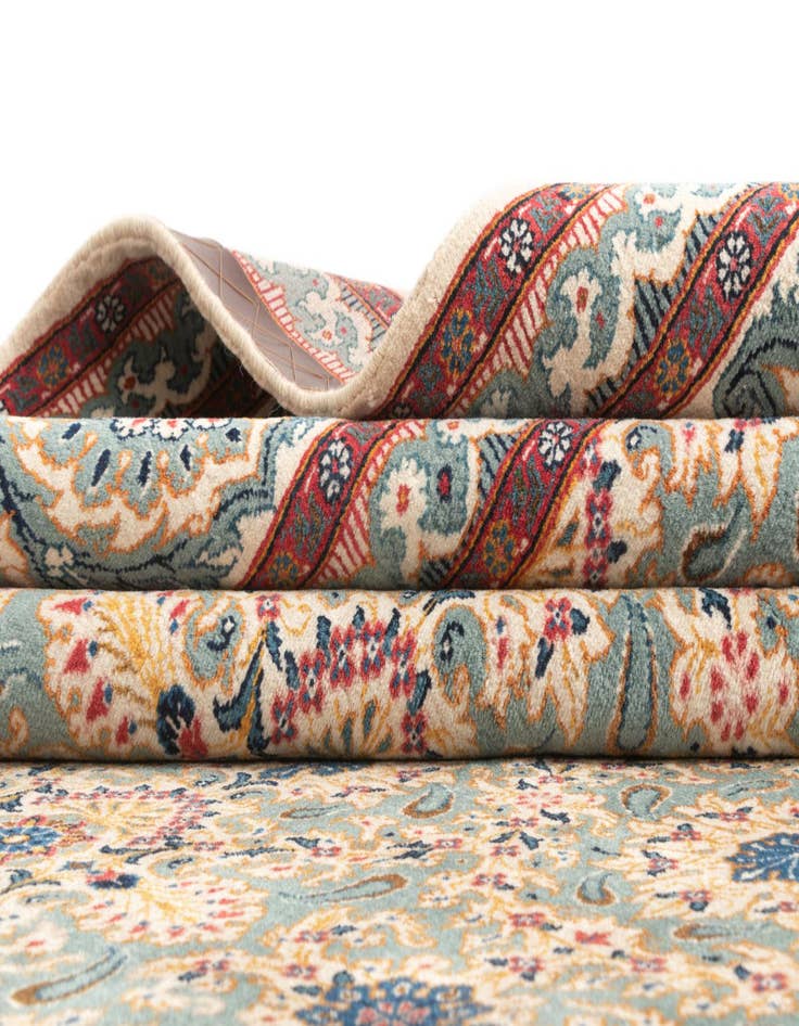 Detail image of  10' 2 x 12' 10 Kashan Rug