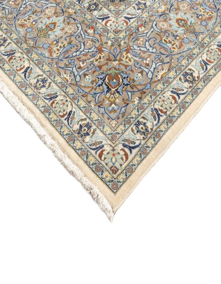 Detail image of  9' 10 x 16' 3 Kashan Rug