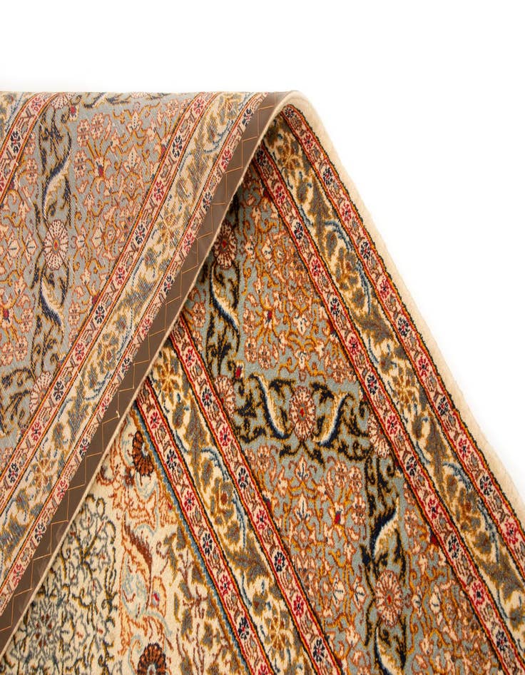 Detail image of  10' 6 x 14' 1 Kashan Rug