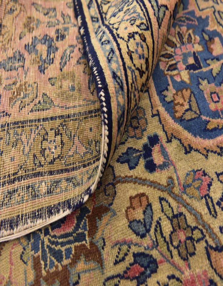 Detail image of  8' 2 x 11' 8  Hand Knotted Kashan Persian Wool Rug