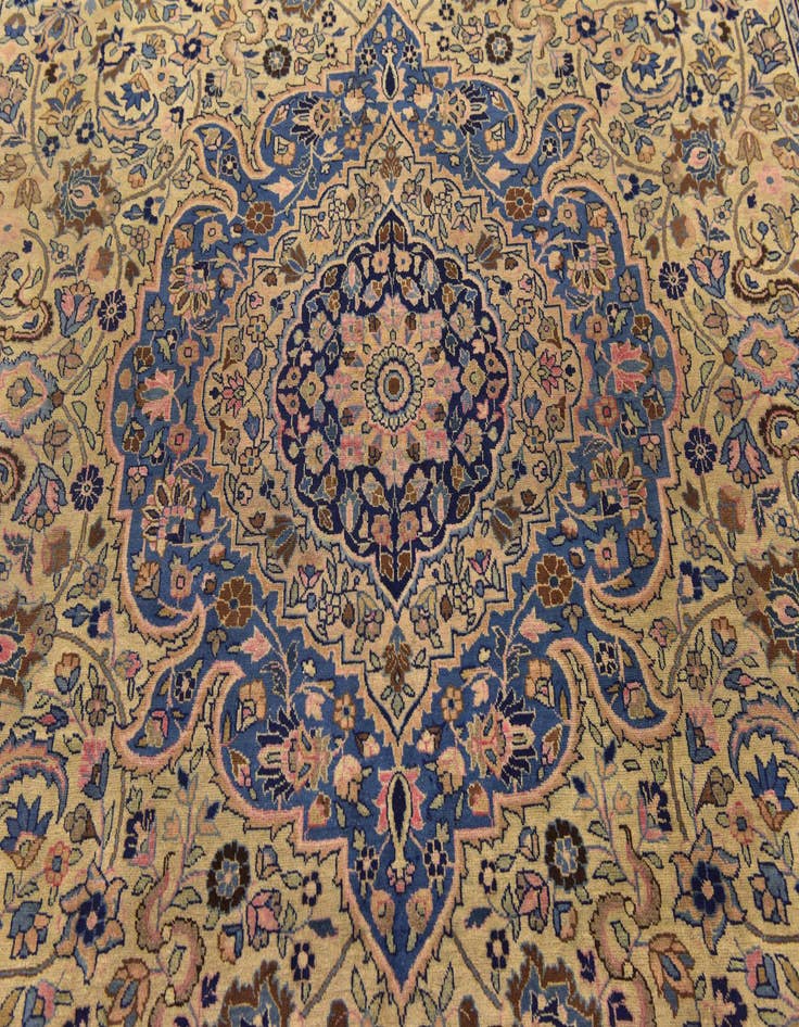 Detail image of  8' 2 x 11' 8  Hand Knotted Kashan Persian Wool Rug