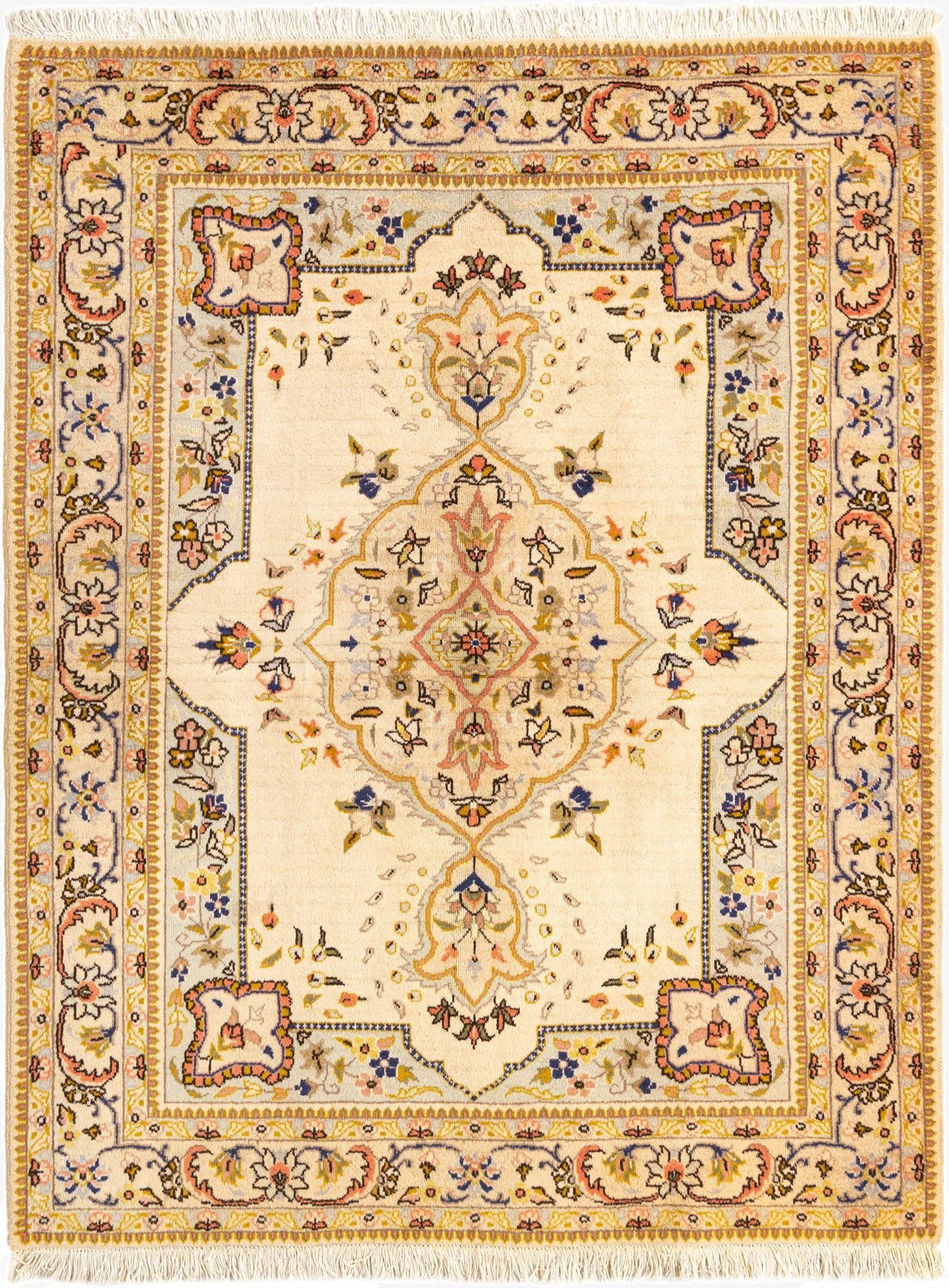  4' 9 x 6' 1 Kashan Wool Rug