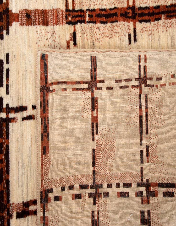 Detail image of  5' 8 x 7' 9 Kashkuli Wool Rug