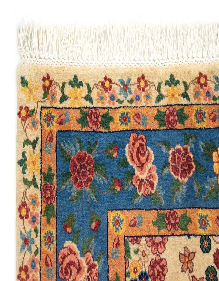 Detail image of  5' 6 x 6' 1  Hand Knotted Kashkuli Persian Rug