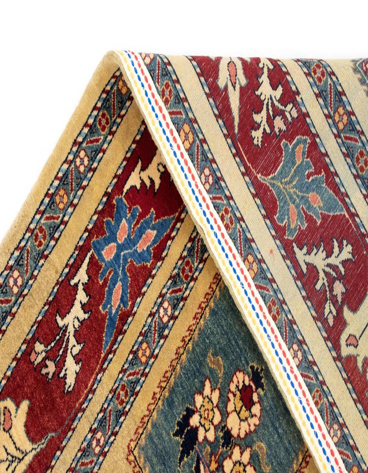 Detail image of  5' 5 x 8' 2  Hand Knotted Kashkuli Persian Rug