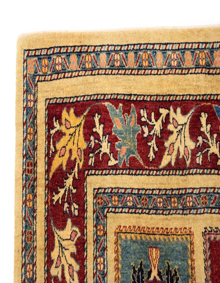 Detail image of  5' 5 x 8' 2  Hand Knotted Kashkuli Persian Rug