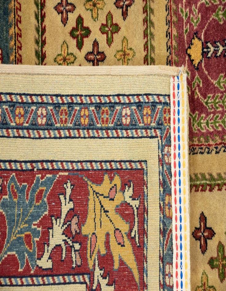 Detail image of  5' 5 x 8' 2  Hand Knotted Kashkuli Persian Rug