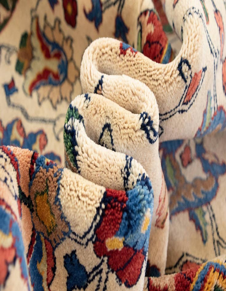 Detail image of  5' 7 x 7' 10  Hand Knotted Kashkuli Persian Rug