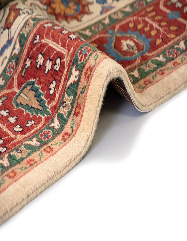 Detail image of  5' 7 x 7' 10  Hand Knotted Kashkuli Persian Rug