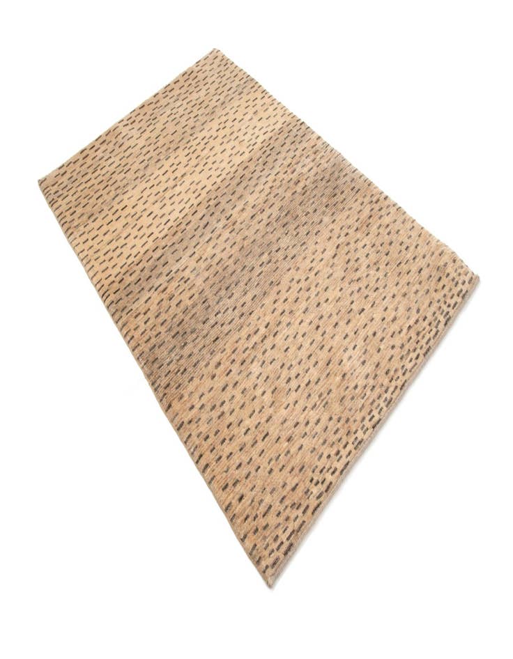 Detail image of  4' 2 x 6' 6  Hand Knotted Kashkuli Persian Rug