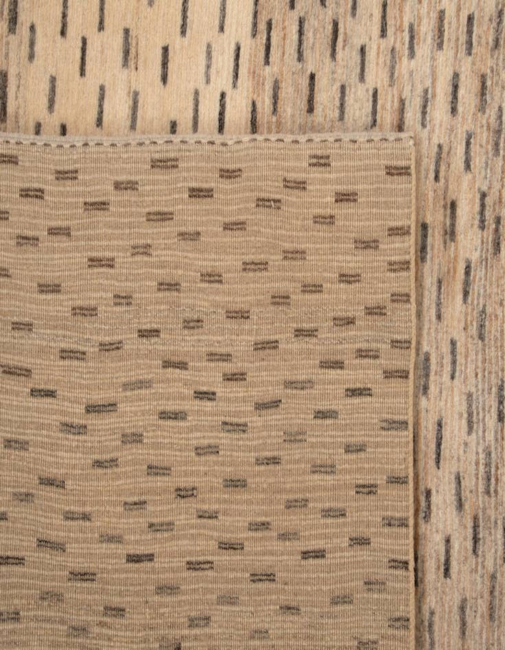 Detail image of  4' 2 x 6' 6  Hand Knotted Kashkuli Persian Rug