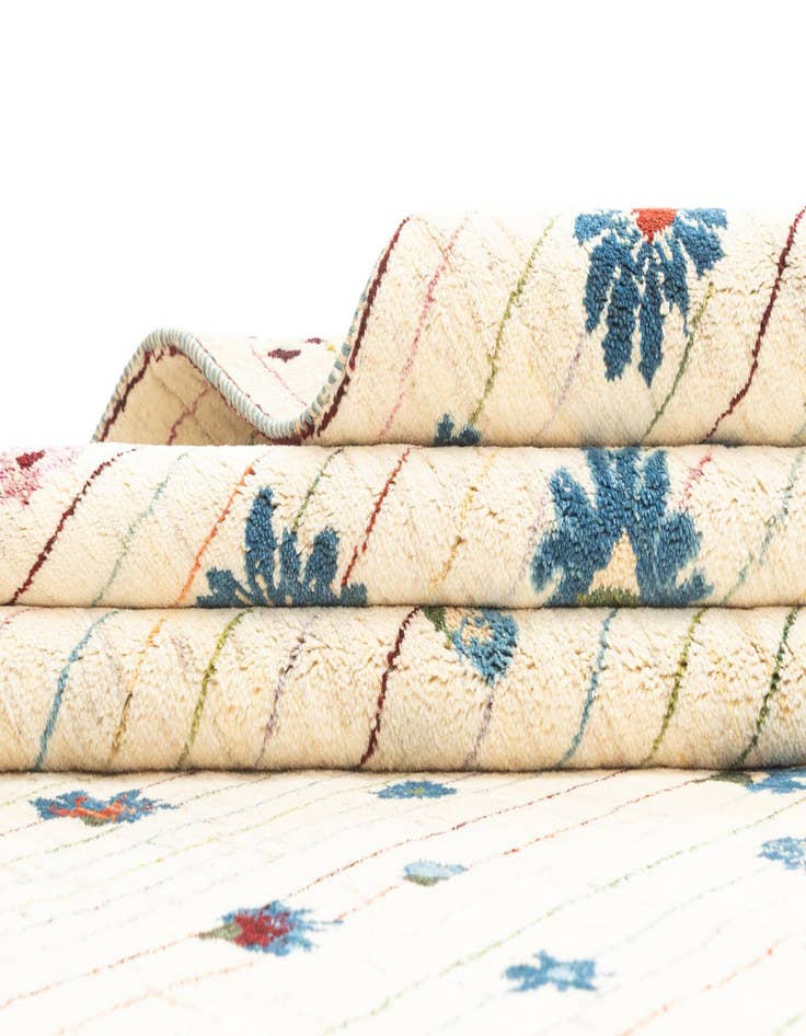 Detail image of  7' 2 x 9' 10 Kashkuli Rug