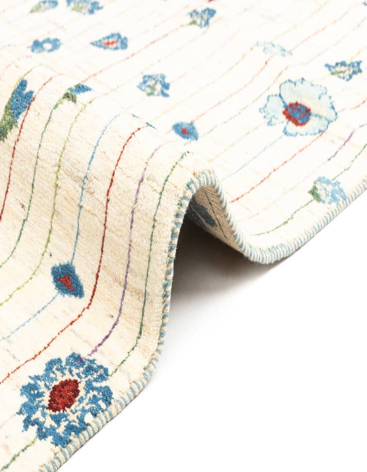 Detail image of  7' 2 x 9' 10 Kashkuli Rug