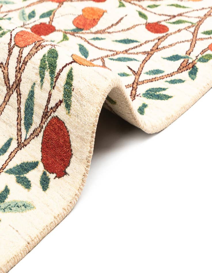 Detail image of  6' 9 x 9' 5 Kashkuli Rug