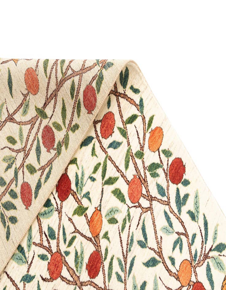 Detail image of  6' 9 x 9' 5 Kashkuli Rug