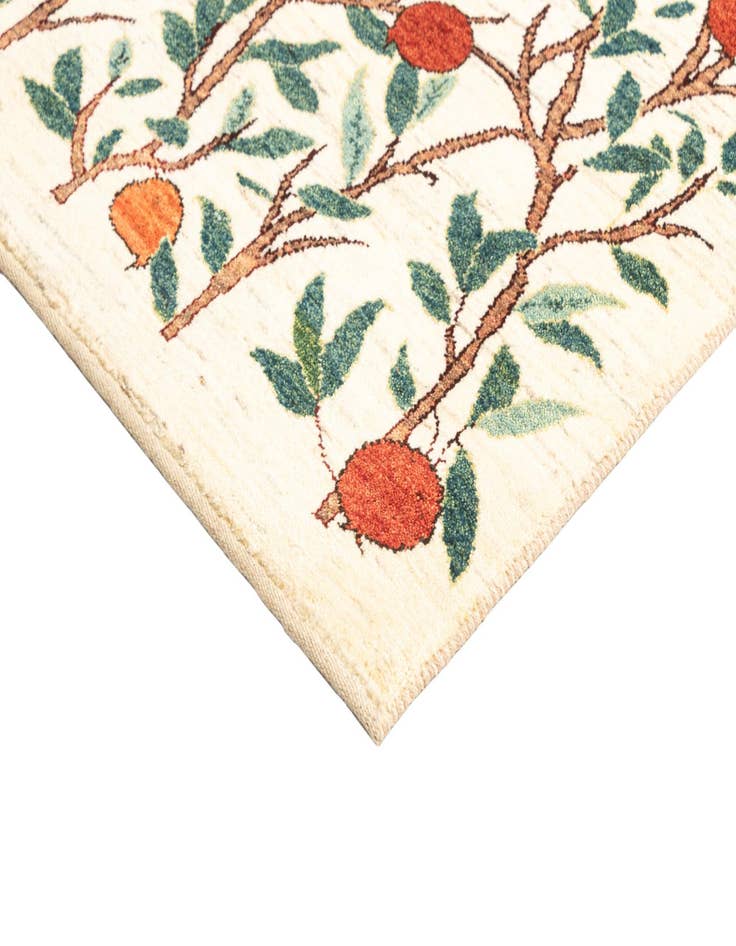 Detail image of  6' 9 x 9' 5 Kashkuli Rug