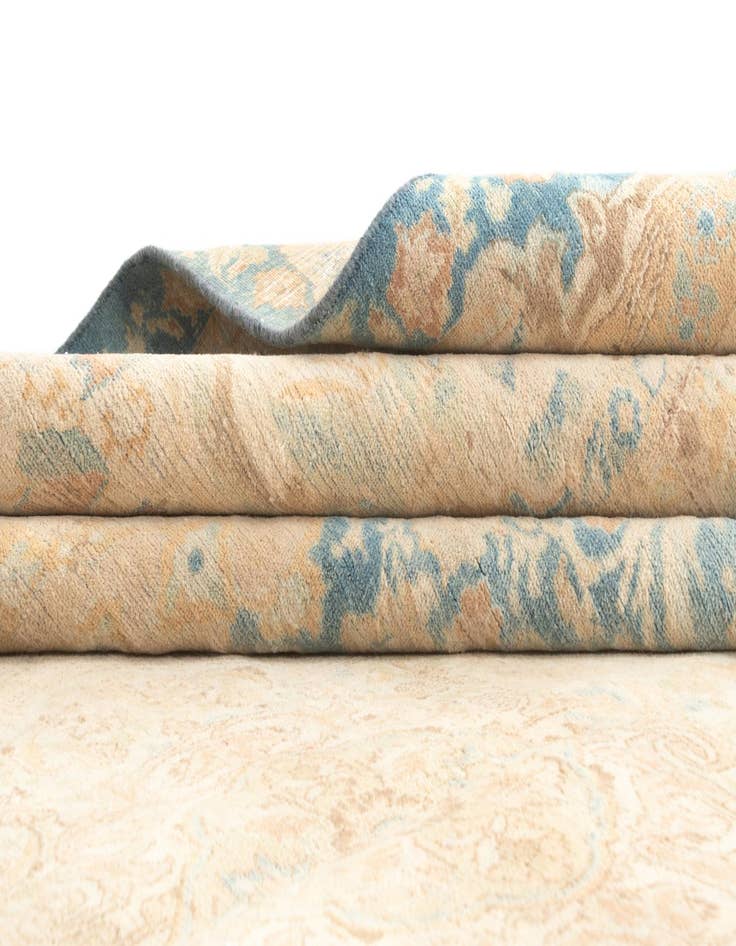 Detail image of  9' 7 x 13' Kashmar Rug