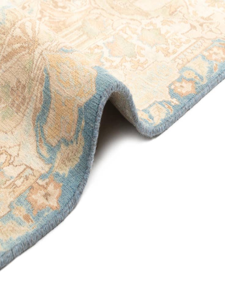 Detail image of  9' 7 x 13' Kashmar Rug