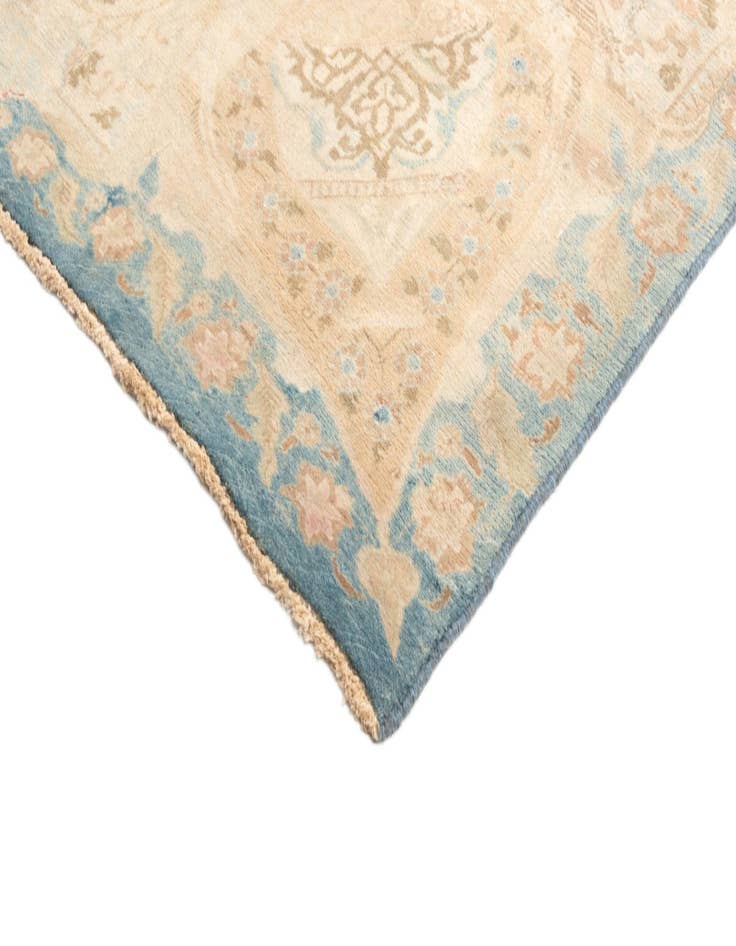 Detail image of  9' 7 x 13' Kashmar Rug