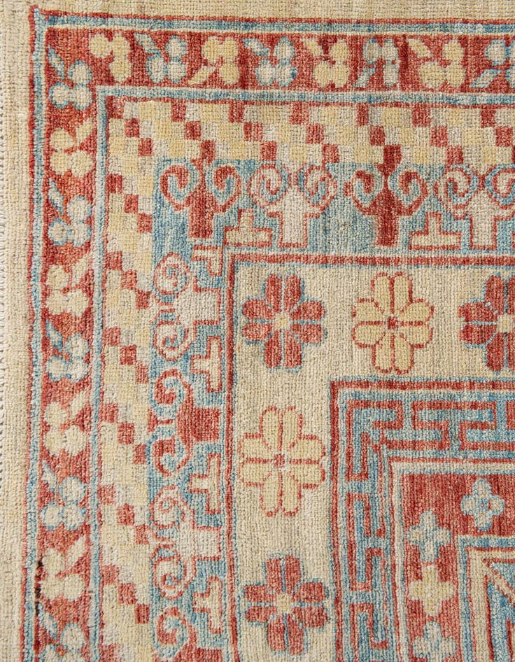 Detail image of  6' 6 x 9' 7  Hand Knotted Kazak Wool Rug