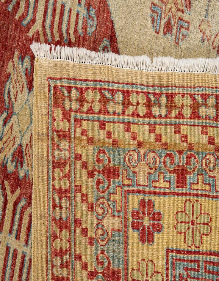 Detail image of  6' 6 x 9' 7  Hand Knotted Kazak Wool Rug