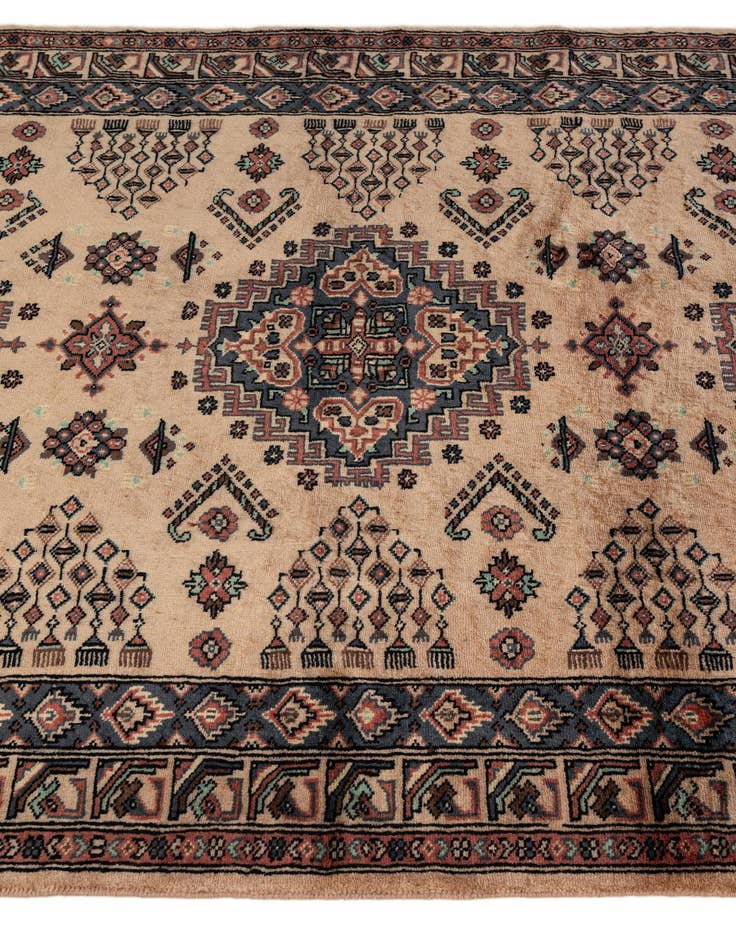 Detail image of  4' 3 x 6' 7  Hand Knotted Kazak Wool Rug