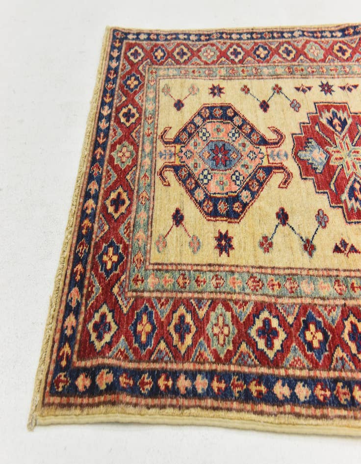 Detail image of  2' 9 x 4'  Hand Knotted Kazak Oriental Rug