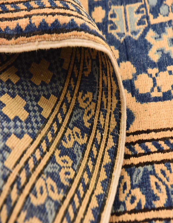 Detail image of  6' 6 x 10'  Hand Knotted Kazak Rug