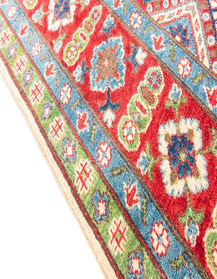 Detail image of  6' 6 x 9' 10  Hand Knotted Kazak Rug