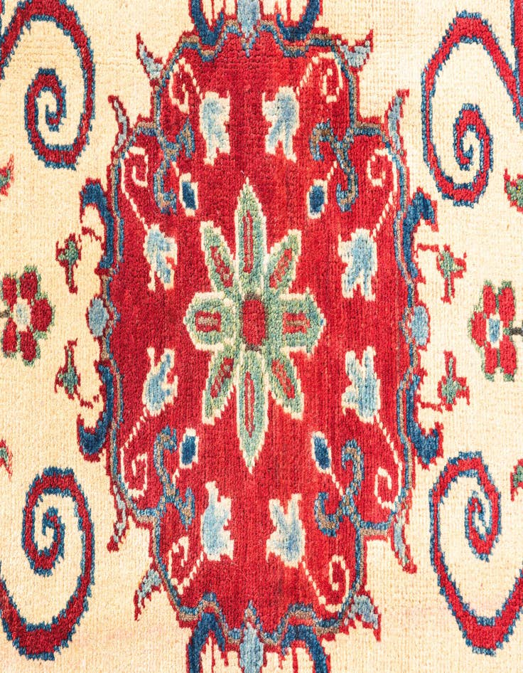 Detail image of  2' 9 x 4'  Hand Knotted Kazak Rug