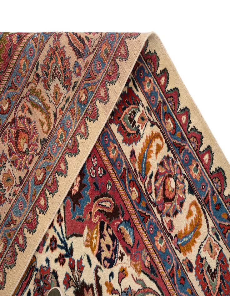 Detail image of  7' 10 x 10' 10 Kerman Wool Rug