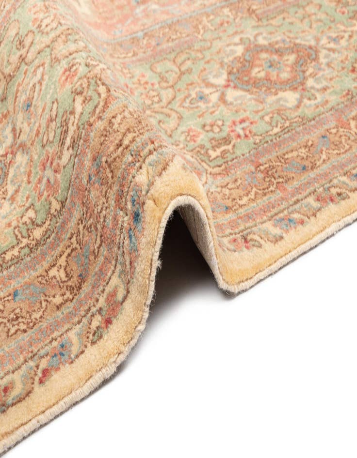 Detail image of  9' 7 x 11' 11 Kerman Wool Rug