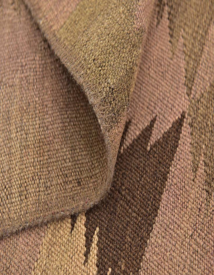 Detail image of  3' 2 x 5' 8  Hand Woven Kilim Fars Wool Rug