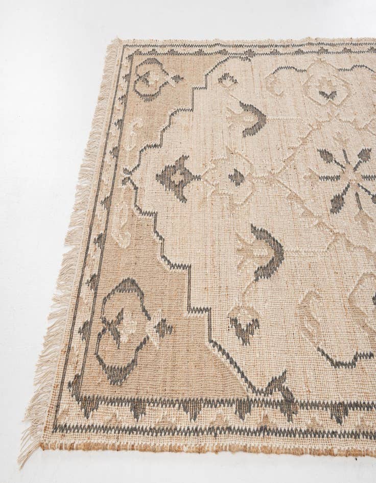 Detail image of 5' 2 x 8' Hand Woven Kilim Jute Rug