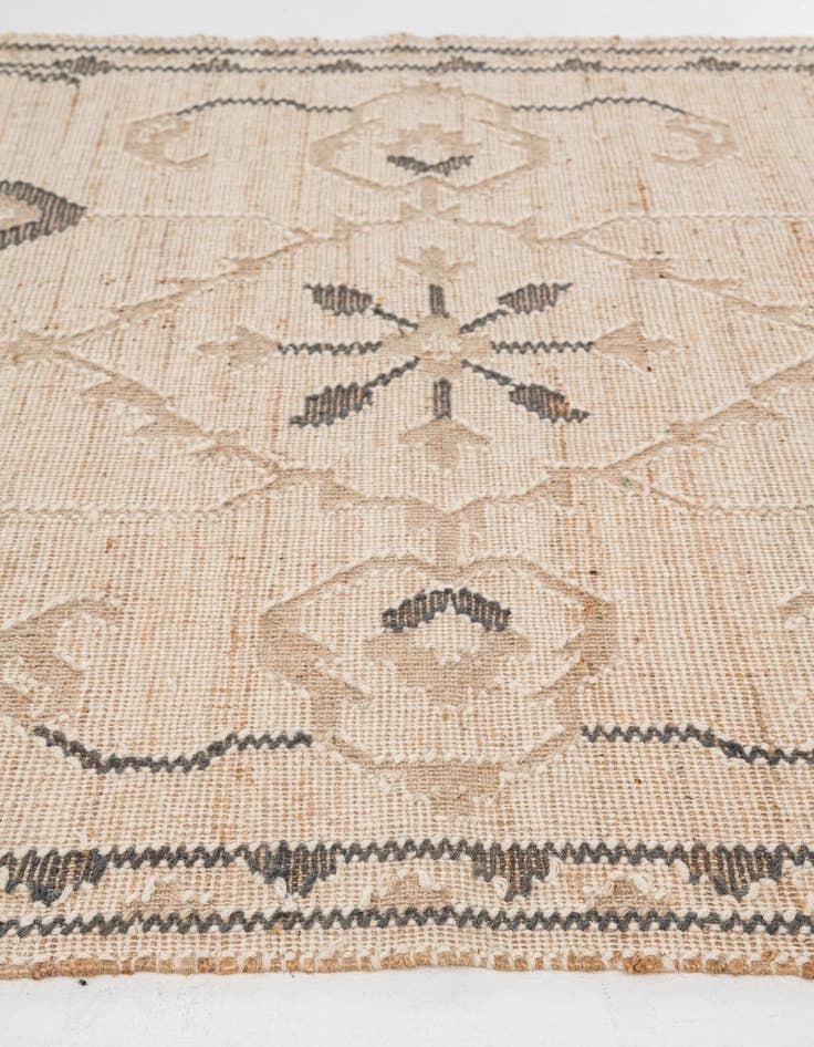 Detail image of 5' 2 x 8' Hand Woven Kilim Jute Rug