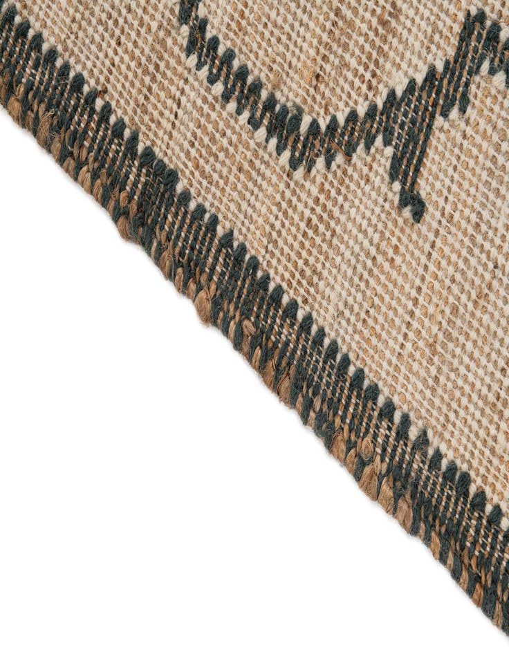 Detail image of 5' 3 x 8' Hand Woven Kilim Jute Rug