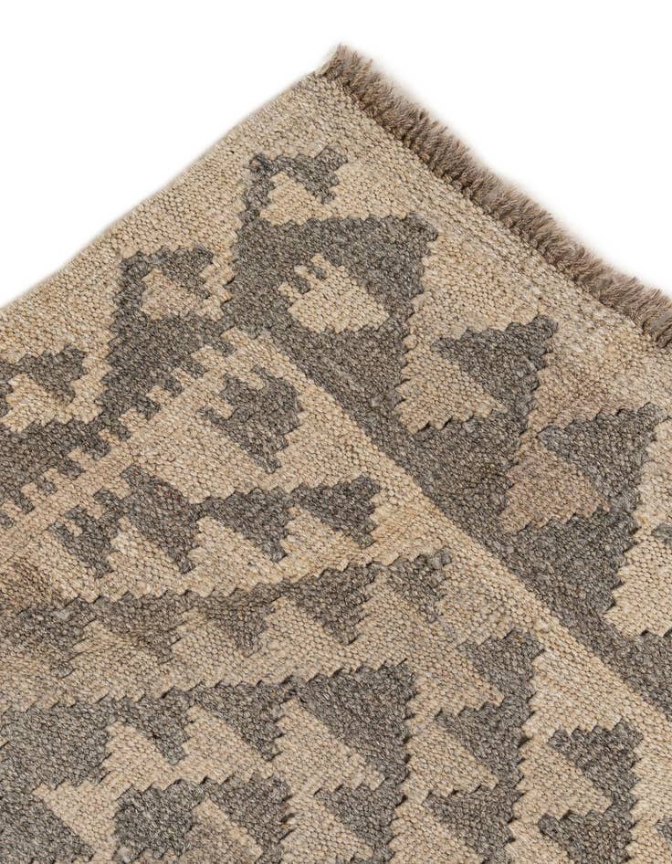 Detail image of  3' 8 x 4' 7  Hand Woven Kilim Maymana Wool Rug