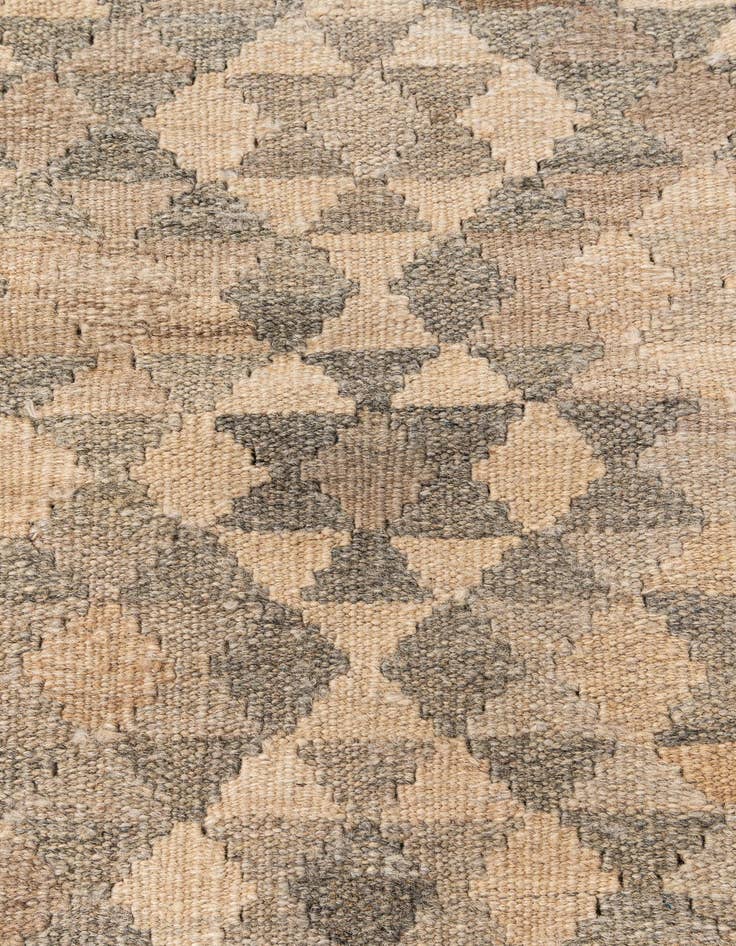 Detail image of  3' 3 x 4' 9  Hand Woven Kilim Maymana Wool Rug