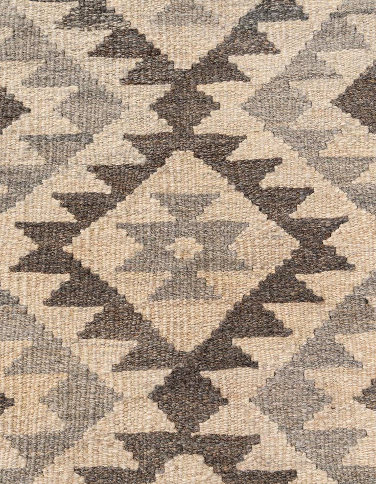 Detail image of  3' 4 x 4' 10  Hand Woven Kilim Maymana Wool Rug