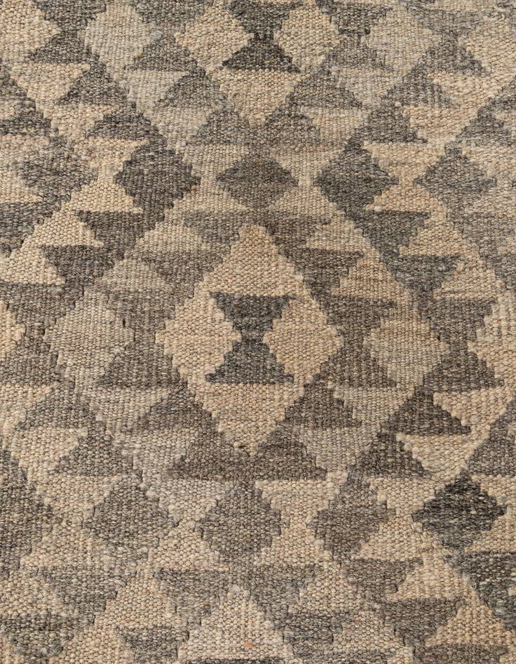 Detail image of  3' 7 x 5' 3  Hand Woven Kilim Maymana Wool Rug